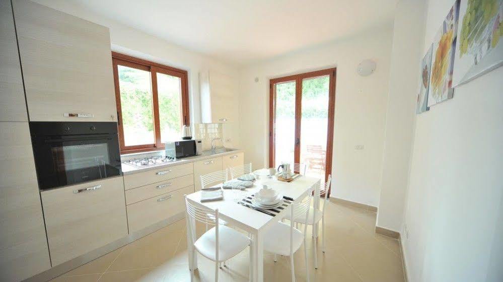 Rodia Holidays Messina Exterior foto