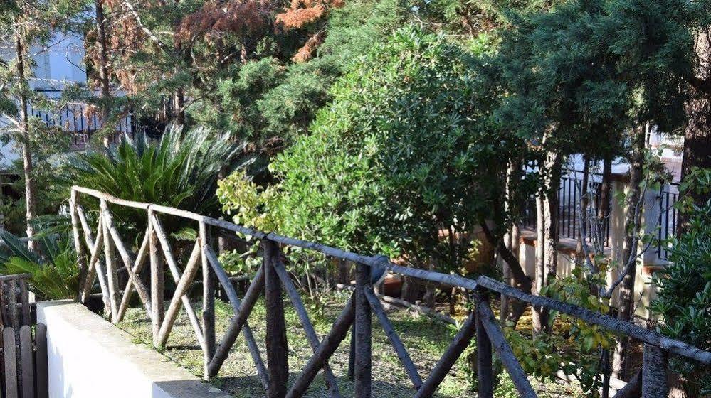 Rodia Holidays Messina Exterior foto