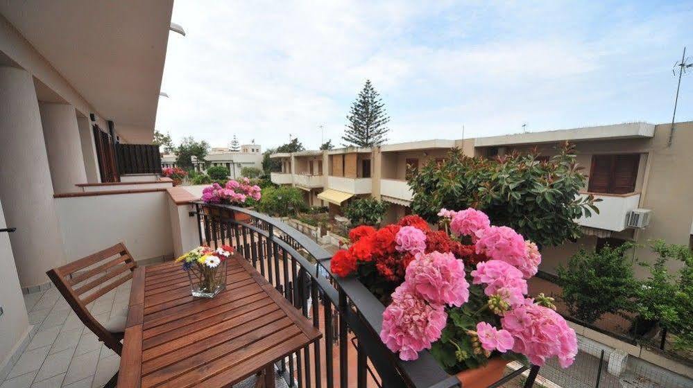 Rodia Holidays Messina Exterior foto