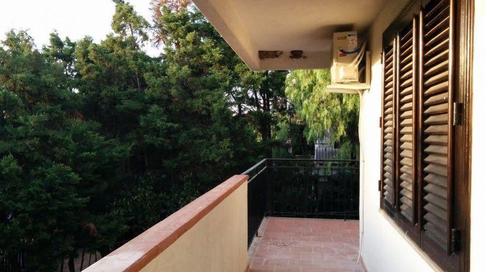 Rodia Holidays Messina Exterior foto