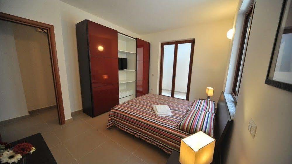 Rodia Holidays Messina Exterior foto